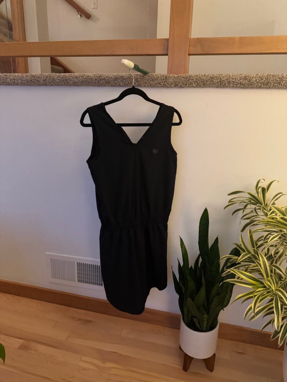 Golf V-Neck Dress - Casual Gathered Waist
